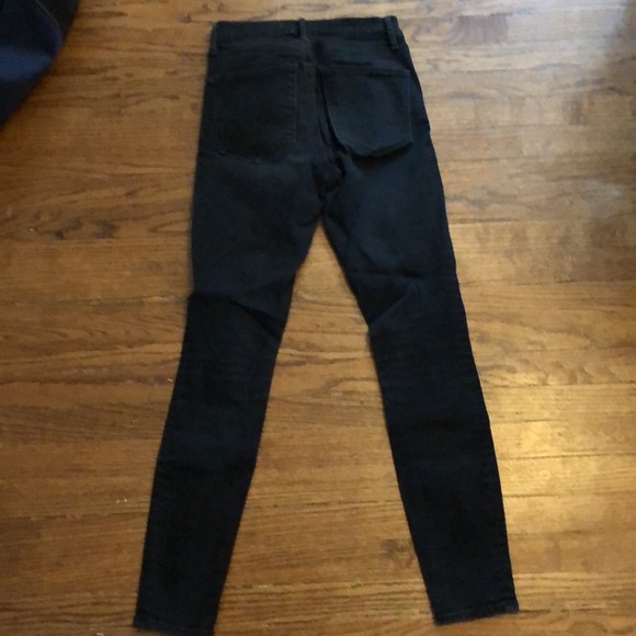 Gap black True Skinny Super High Rise - Picture 2 of 2